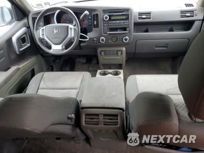 Zdjęcie 8 z 14 samochodu: 2006 HONDA RIDGELINE RTS VIN:2HJYK16446H565168 - miniatura