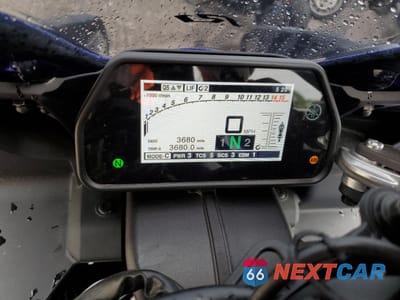 Zdjęcie 7 z 9 samochodu: 2020 YAMAHA YZFR1 VIN:JYARN66E6LA000786 - miniatura