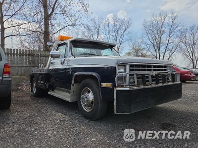 1988 CHEVROLET R30 1GB4R34W8JJ108232 - główne zdjęcie licytacji z USA - miniatura