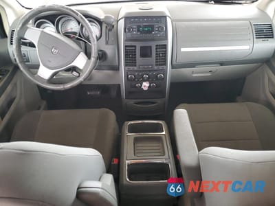 Zdjęcie 8 z 14 samochodu: 2009 DODGE GRAND CARAVAN SXT VIN:2D8HN54149R601808 - miniatura