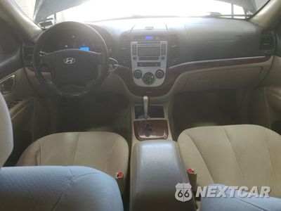 Zdjęcie 8 z 13 samochodu: 2009 HYUNDAI SANTA FE GLS VIN:5NMSG13D49H300419 - miniatura