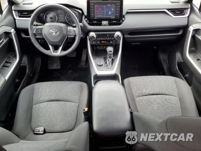 Zdjęcie 8 z 15 samochodu: 2020 TOYOTA RAV4 XLE VIN:2T3RWRFV1LW093981 - miniatura