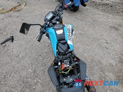 Zdjęcie 6 z 8 samochodu: 2018 HONDA GROM 125 VIN:MLHJC7513L5208819 - miniatura