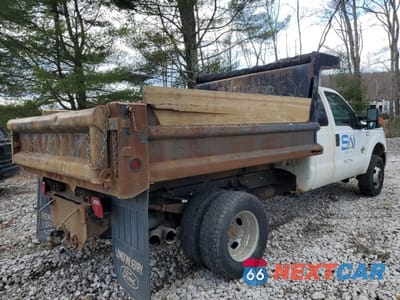 Trzecie zdjęcie samochodu z tyłu: 2013 FORD F350 SUPER DUTY VIN:1FD8X3HT4DEA95438 - miniatura
