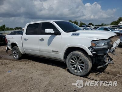 Czwarte zdjęcie samochodu z boku: 2022 RAM 1500 LARAMIE VIN:1C6SRFJT9NN235606 - miniatura