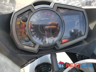 Zdjęcie 7 z 10 samochodu: 2023 KAWASAKI EX400 VIN:JKAEXKH1XPDAR7086 - miniatura