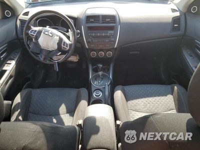 Zdjęcie 8 z 15 samochodu: 2011 MITSUBISHI OUTLANDER SPORT SE VIN:JA4AR4AU8BZ013283 - miniatura