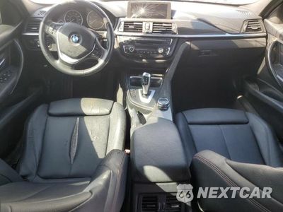 Zdjęcie 8 z 13 samochodu: 2014 BMW 328 VIN:WBA3D3C58EK154460 - miniatura