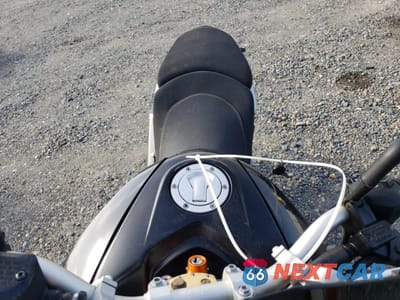 Piąte zdjęcie samochodu w środku: 2013 KTM 690 DUKE VIN:VBKLDT406DM758631 - miniatura