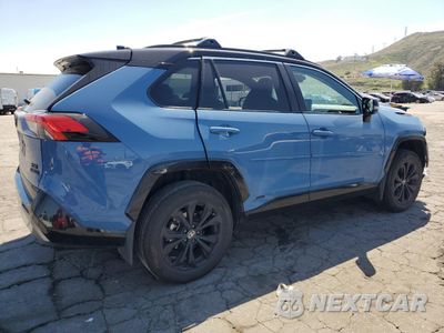 Trzecie zdjęcie samochodu z tyłu: 2024 TOYOTA RAV4 XSE VIN:2T3E6RFV5RW071313 - miniatura