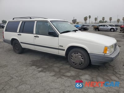 Czwarte zdjęcie samochodu z boku: 1991 VOLVO 740 VIN:YV1FA8854M2323767 - miniatura