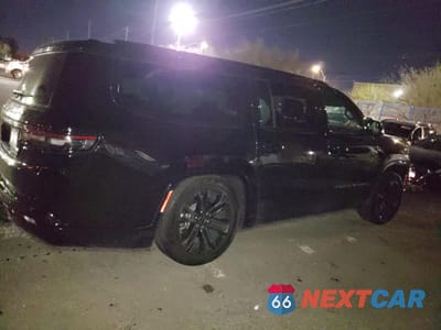 Trzecie zdjęcie samochodu z tyłu: 2024 JEEP GRAND WAGONEER L SERIES II VIN:1C4SJSFP4RS139491 - miniatura