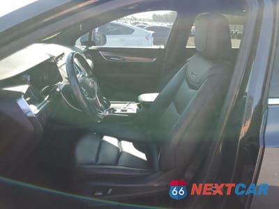 Zdjęcie 7 z 16 samochodu: 2021 CADILLAC XT5 LUXURY VIN:1GYKNAR45MZ109507 - miniatura