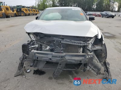 Piąte zdjęcie samochodu w środku: 2021 NISSAN MAXIMA SV VIN:1N4AA6CV8MC504236 - miniatura
