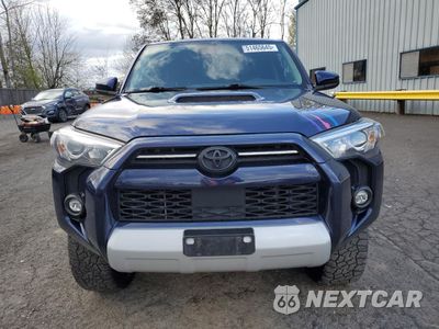Piąte zdjęcie samochodu w środku: 2021 TOYOTA 4RUNNER SR5/SR5 PREMIUM VIN:JTEPU5JR0M5918770 - miniatura
