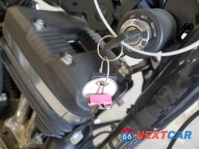 Zdjęcie 8 z 10 samochodu: 2018 HARLEY-DAVIDSON XL1200 XS VIN:1HD1LR32XJC426936 - miniatura