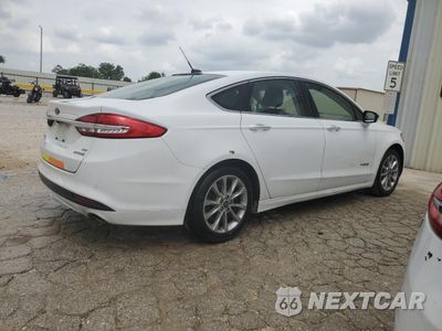 Trzecie zdjęcie samochodu z tyłu: 2017 FORD FUSION SE HYBRID VIN:3FA6P0LU6HR409741 - miniatura