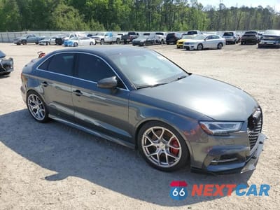 Czwarte zdjęcie samochodu z boku: 2017 AUDI S3 PREMIUM PLUS VIN:WAUB1GFF6H1027118 - miniatura