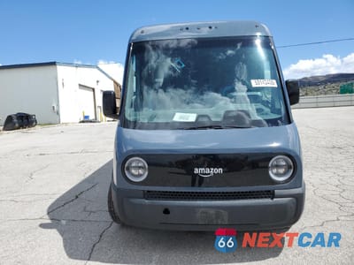 Piąte zdjęcie samochodu w środku: 2023 RIVIAN EDV 700 VIN:7FCEHEB70PN008225 - miniatura