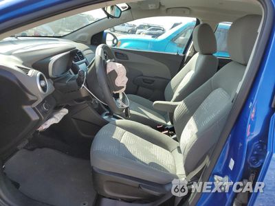 Zdjęcie 7 z 15 samochodu: 2017 CHEVROLET SONIC LS VIN:1G1JB5SH9H4121184 - miniatura