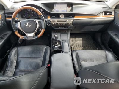 Zdjęcie 8 z 12 samochodu: 2014 LEXUS ES 300H VIN:JTHBW1GG9E2051376 - miniatura