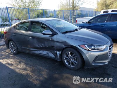 Czwarte zdjęcie samochodu z boku: 2017 HYUNDAI ELANTRA SE VIN:KMHD84LF3HU382610 - miniatura