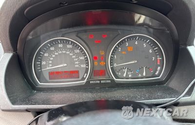 Zdjęcie 8 z 11 samochodu: 2007 BMW X3 3.0SI VIN:WBXPC93407WF00391 - miniatura