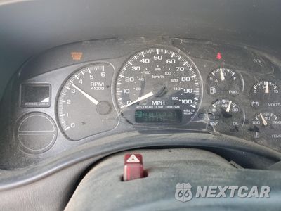 Zdjęcie 9 z 13 samochodu: 2002 CHEVROLET TAHOE C1500 VIN:1GNEC13Z82J184766 - miniatura