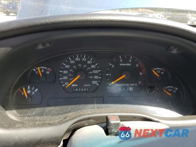 Zdjęcie 9 z 12 samochodu: 1998 FORD MUSTANG VIN:1FAFP4040WF195576 - miniatura