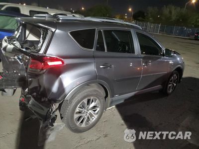 Trzecie zdjęcie samochodu z tyłu: 2017 TOYOTA RAV4 HV LE VIN:JTMRJREV6HD108804 - miniatura