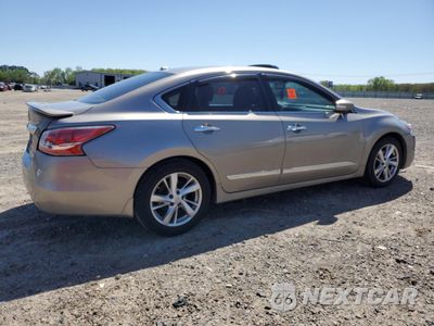 Trzecie zdjęcie samochodu z tyłu: 2013 NISSAN ALTIMA 2.5 VIN:1N4AL3AP5DN484402 - miniatura