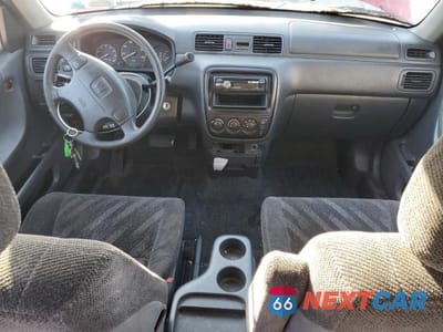 Zdjęcie 8 z 13 samochodu: 2000 HONDA CR-V VIN:JHLRD1866YC005601 - miniatura