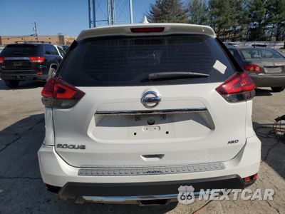 Zdjęcie 6 z 14 samochodu: 2017 NISSAN ROGUE SV VIN:5N1AT2MVXHC737418 - miniatura