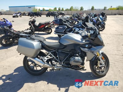 2016 BMW R1200 RS WB10A1503GZ378747 - główne zdjęcie licytacji z USA - miniatura