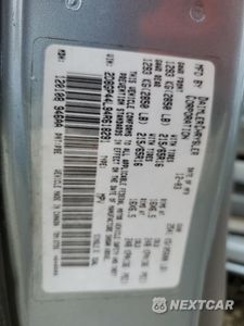 Zdjęcie 13 z 13 samochodu: 2004 DODGE GRAND CARAVAN SXT VIN:2D8GP44L94R618291 - miniatura