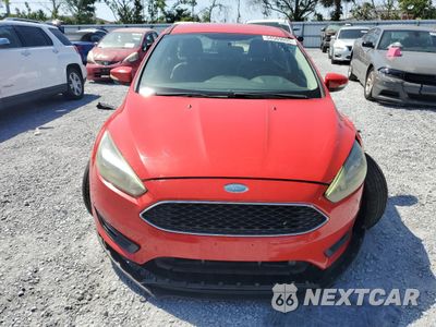 Piąte zdjęcie samochodu w środku: 2016 FORD FOCUS SE VIN:1FADP3K27GL321948 - miniatura