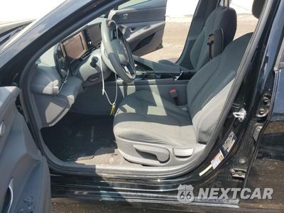 Zdjęcie 7 z 13 samochodu: 2021 HYUNDAI ELANTRA SEL VIN:KMHLS4AG7MU065528 - miniatura