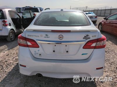 Zdjęcie 6 z 12 samochodu: 2014 NISSAN SENTRA S VIN:3N1AB7AP2EY334601 - miniatura