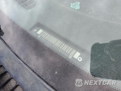 Zdjęcie 14 z 14 samochodu: 1999 SATURN SL2 VIN:1G8ZJ5278XZ180243 - miniatura