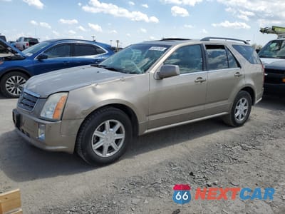 2004 CADILLAC SRX 1GYEE637440181557 - główne zdjęcie licytacji z USA - miniatura