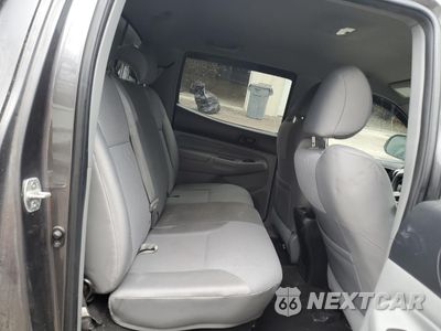 Zdjęcie 10 z 14 samochodu: 2013 TOYOTA TACOMA DOUBLE CAB VIN:5TFLU4EN4DX067632 - miniatura