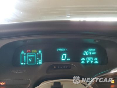 Zdjęcie 9 z 12 samochodu: 1996 LINCOLN TOWN CAR CARTIER VIN:1LNLM83W7TY640188 - miniatura