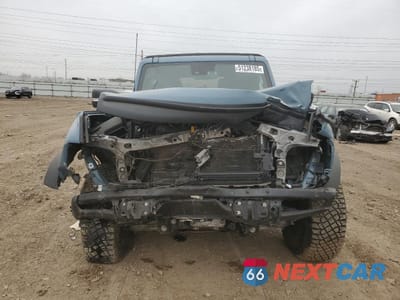Piąte zdjęcie samochodu w środku: 2022 FORD BRONCO BASE VIN:1FMEE5DP2NLB64542 - miniatura