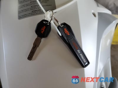 Zdjęcie 8 z 9 samochodu: 2016 KTM 1290 SUPER ADVENTURE VIN:VBKV59408GM938335 - miniatura