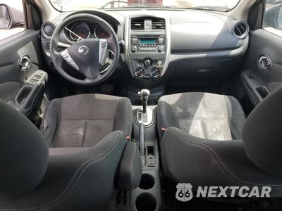 Zdjęcie 8 z 15 samochodu: 2016 NISSAN VERSA S VIN:3N1CN7AP7GL879953 - miniatura