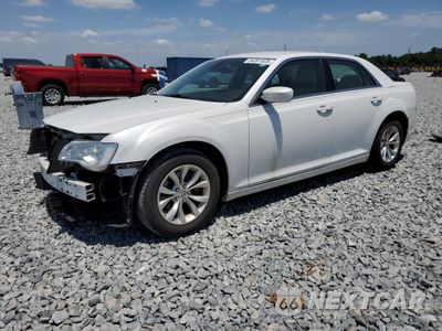 2015 CHRYSLER 300 LIMITED 2C3CCAAG2FH797351 - główne zdjęcie licytacji z USA - miniatura