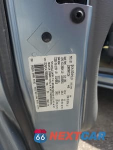 Zdjęcie 12 z 12 samochodu: 2005 CHRYSLER TOWN & COUNTRY TOURING VIN:2C4GP54L55R508098 - miniatura