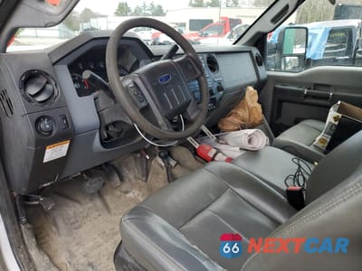 Zdjęcie 8 z 12 samochodu: 2013 FORD F350 SUPER DUTY VIN:1FD8X3HT4DEA95438 - miniatura