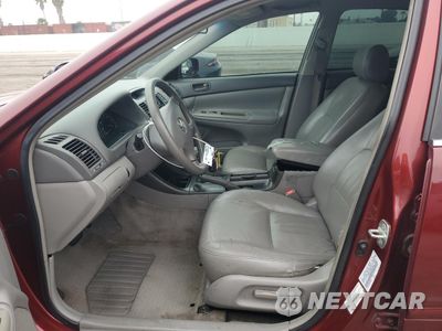 Zdjęcie 7 z 14 samochodu: 2002 TOYOTA CAMRY LE VIN:4T1BE32K12U057891 - miniatura
