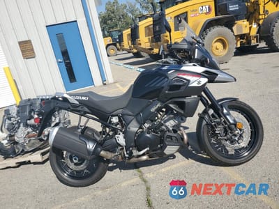 2018 SUZUKI DL1000 A JS1VU51A6J2100926 - główne zdjęcie licytacji z USA - miniatura